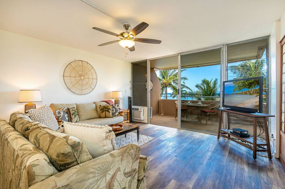 Photo of Livingroom in Maalaea