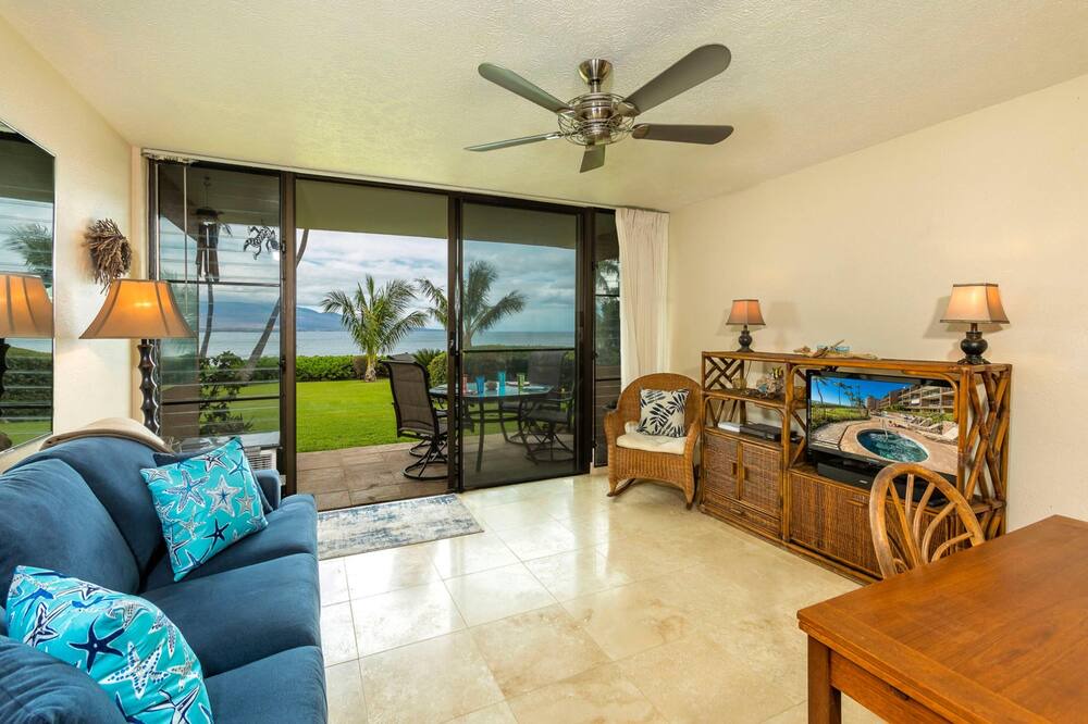Photo of Livingroom in Maalaea