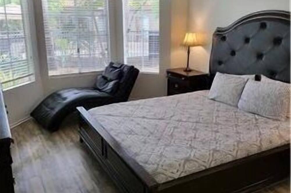 Photo of Bedroom in Mission Valley