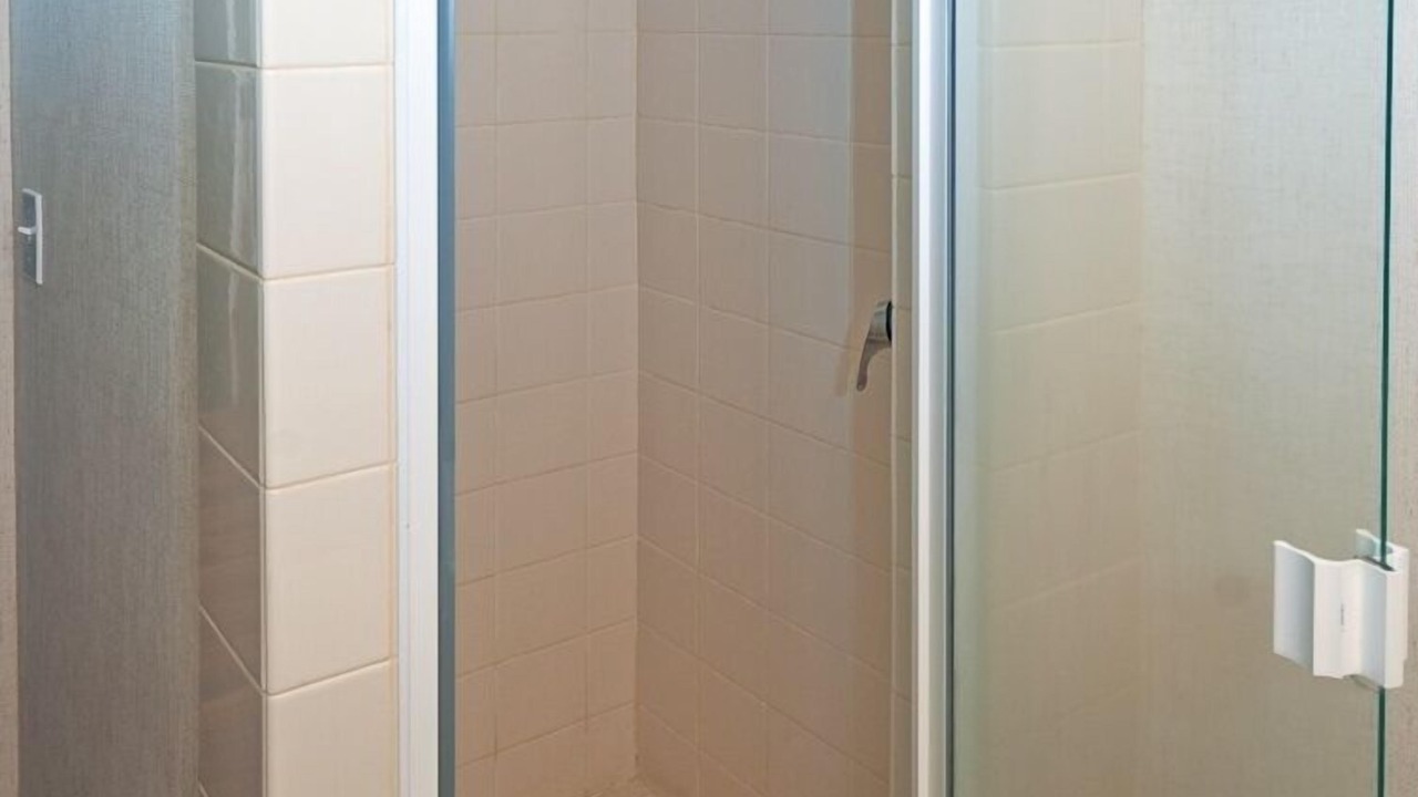 Photo of Bathroom in Wainiha