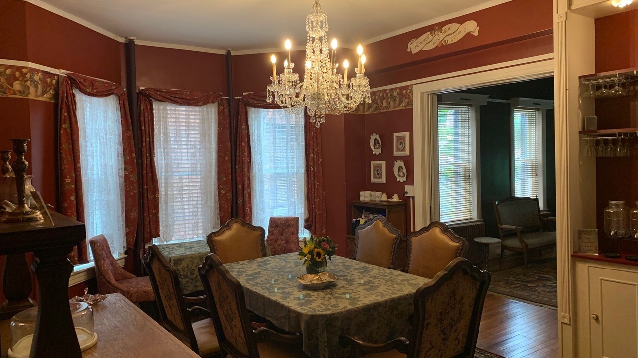 Photo of Livingroom in Waynesboro