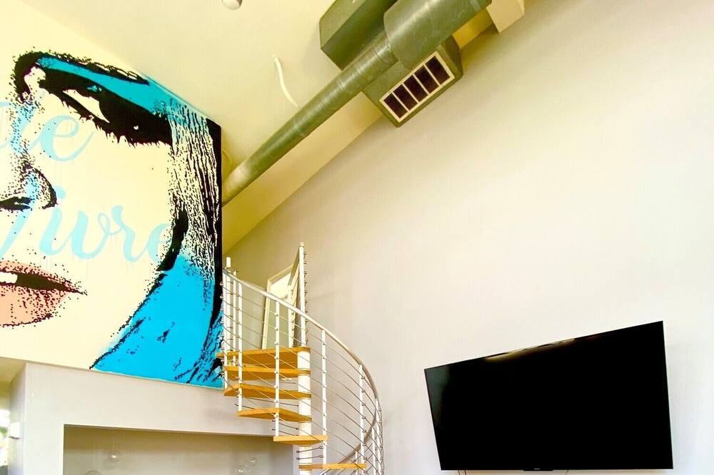Photo of Bedroom in Little Italy