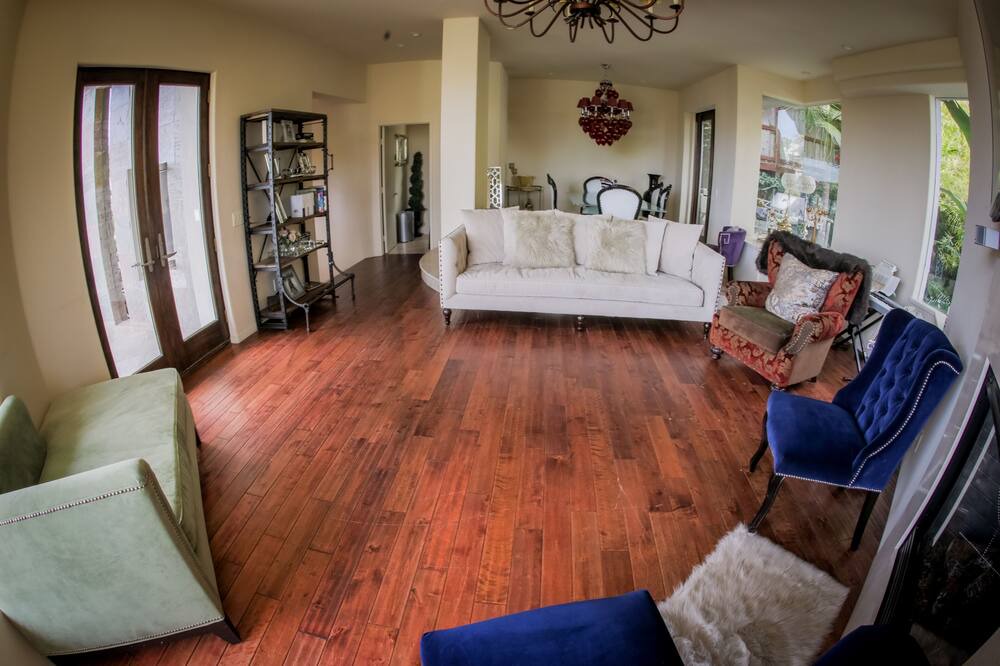 Photo of Livingroom in Mission Hills