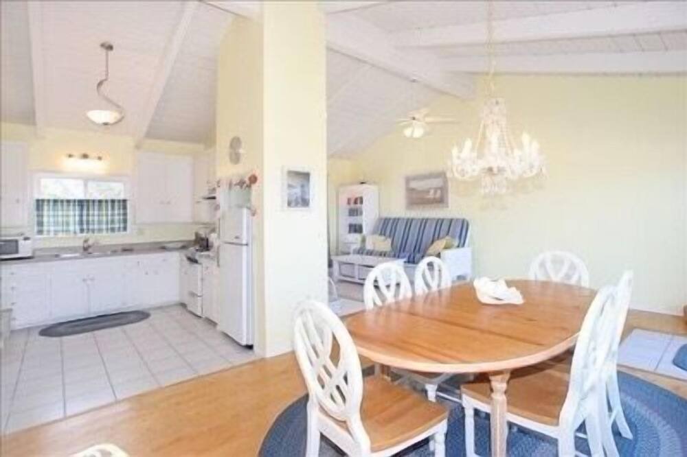 Photo of Bedroom in Del Mar