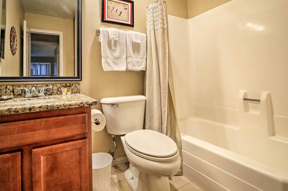 Photo of Bathroom in Serra Mesa