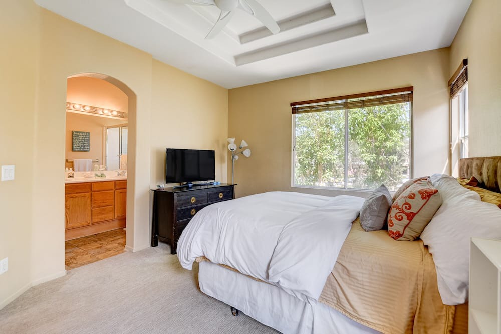 Photo of Bedroom in Mission Valley