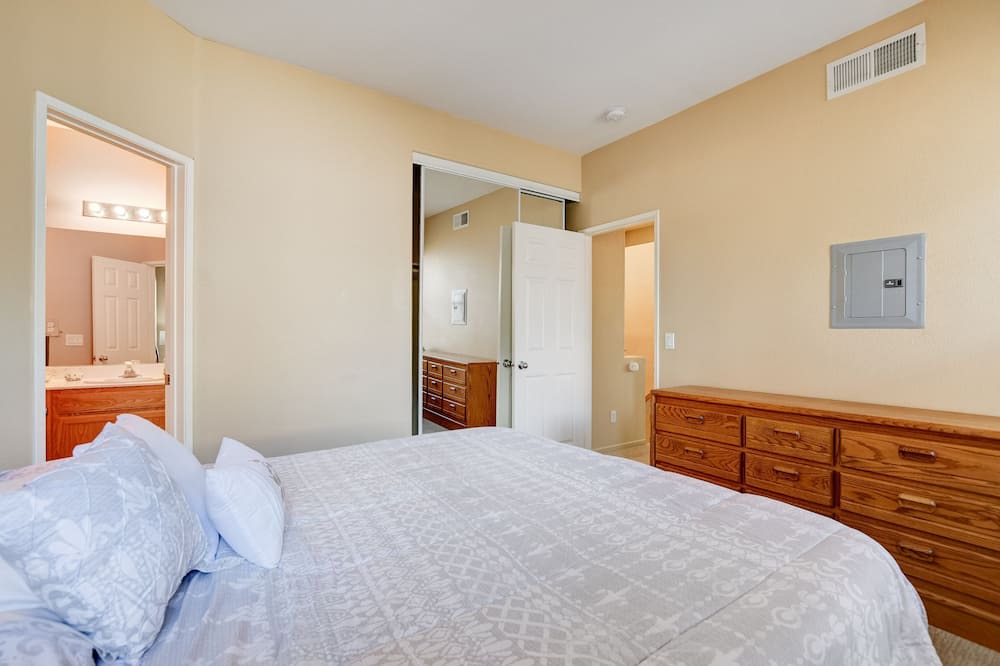 Photo of Bedroom in Mission Valley