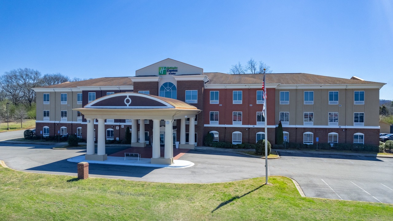 Photo of Outdoor in Talladega