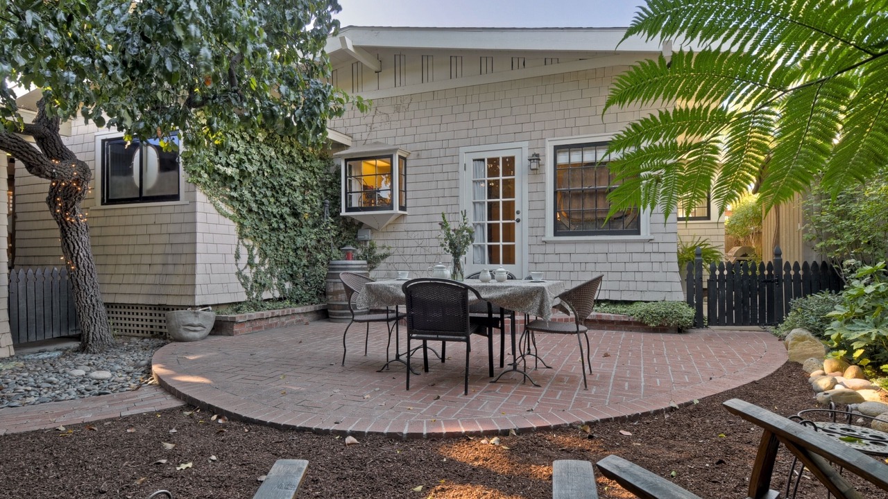Photo of Outdoor in Mission Hills