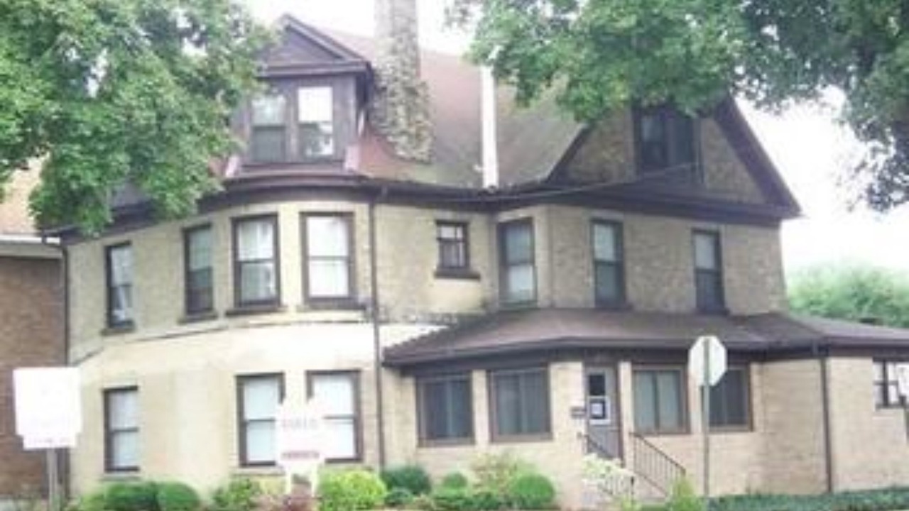 Photo of Buildings in Punxsutawney