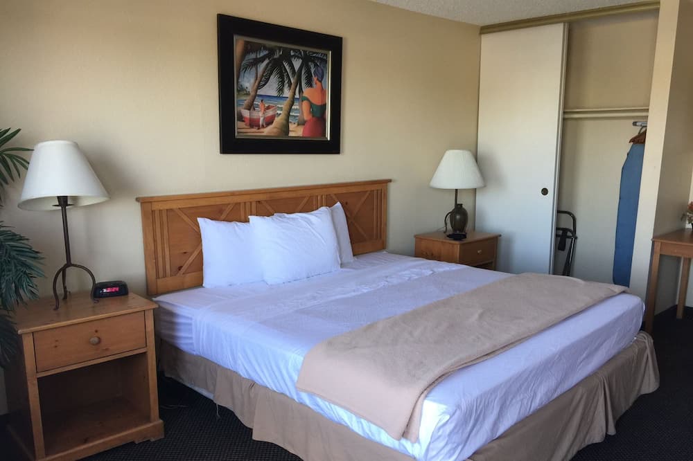 Photo of Bedroom in Townsite
