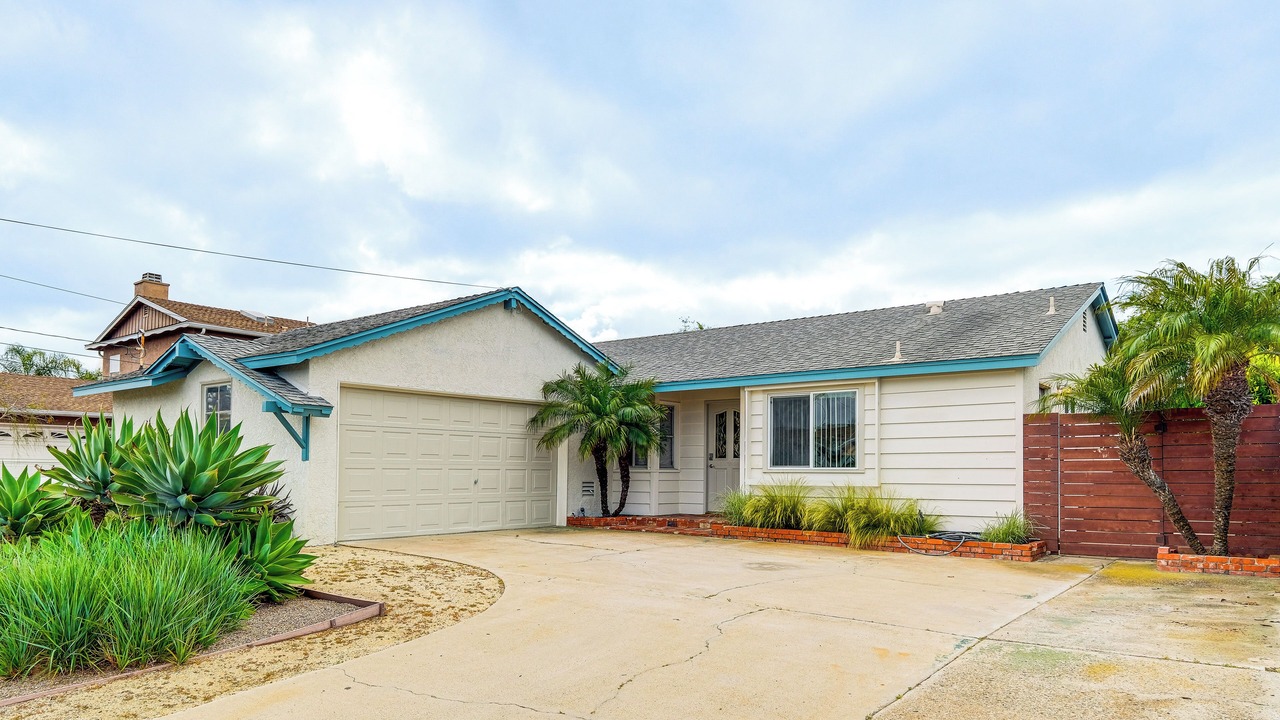Photo of Outdoor in Clairemont Mesa West
