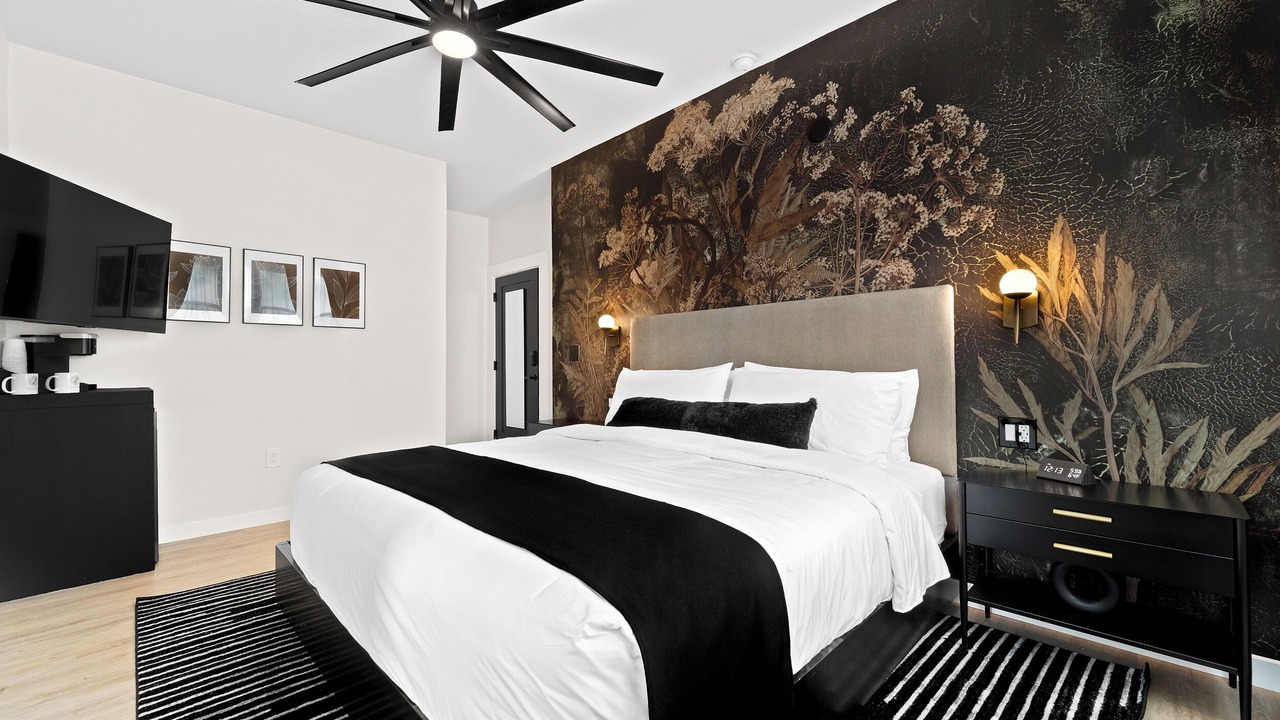 Photo of Bedroom in Little Italy