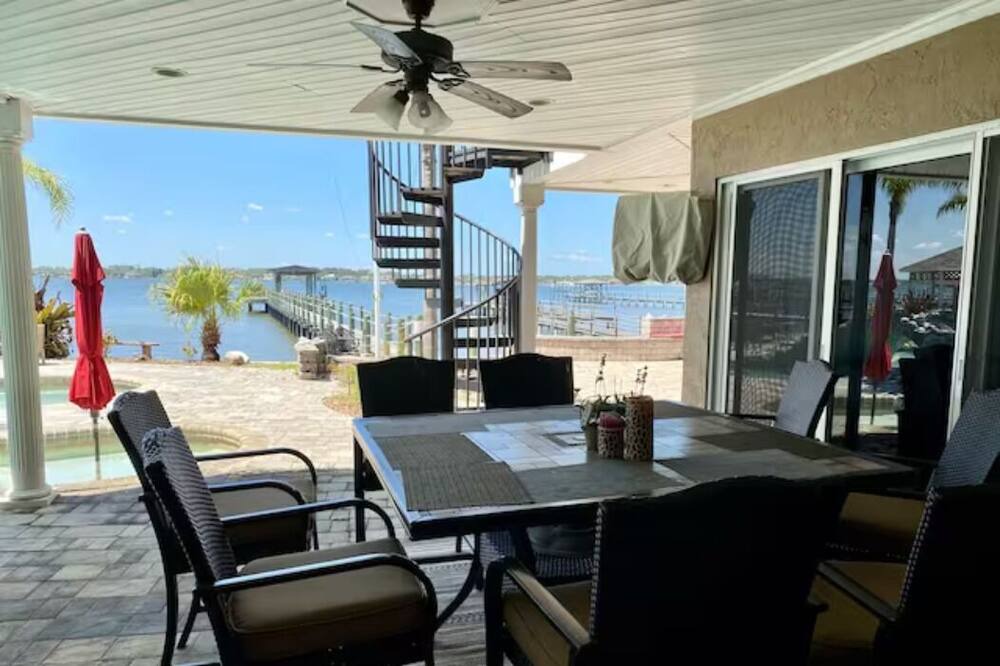 Photo of Outdoor in Mcelroys Belleview