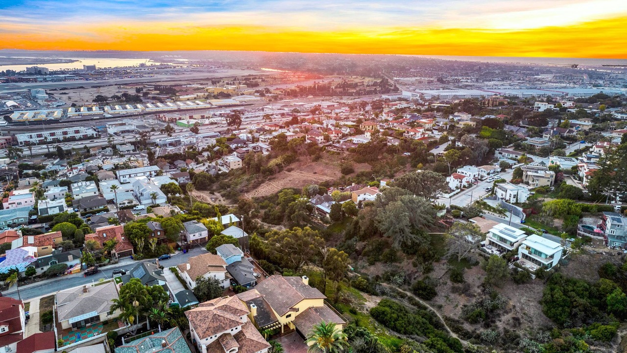Photo of Outdoor in Mission Hills