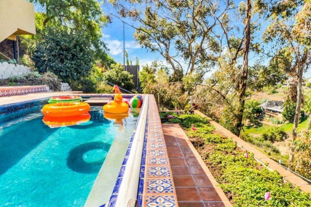 Photo of Outdoor in Mission Hills