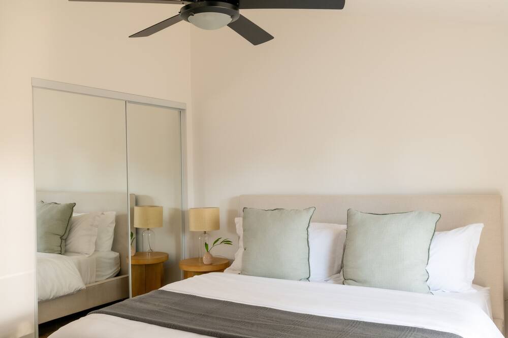 Photo of Bedroom in Serra Mesa