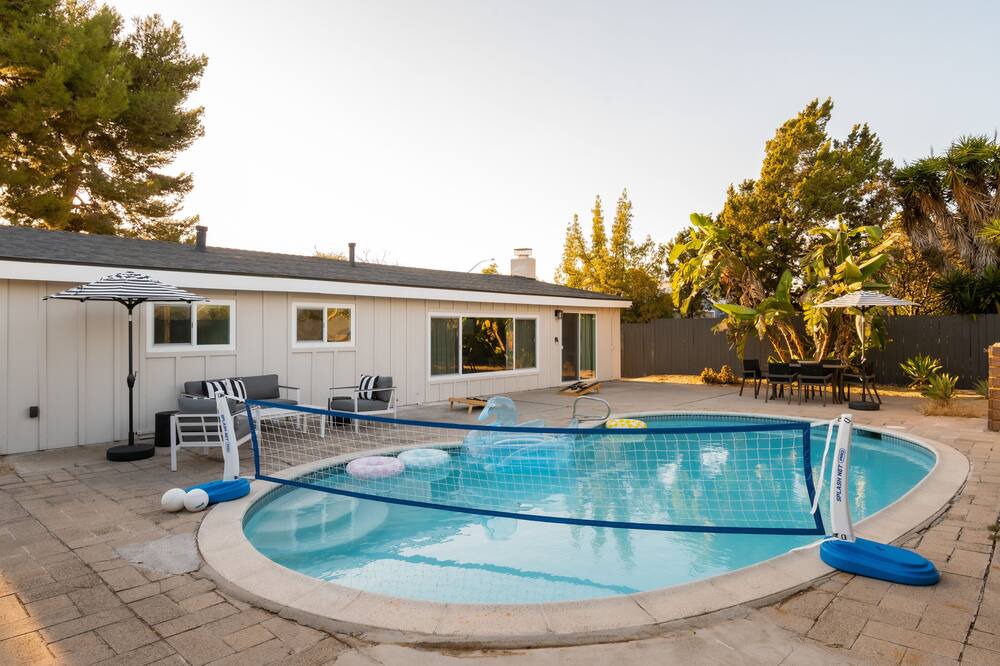 Photo of Outdoor in Serra Mesa