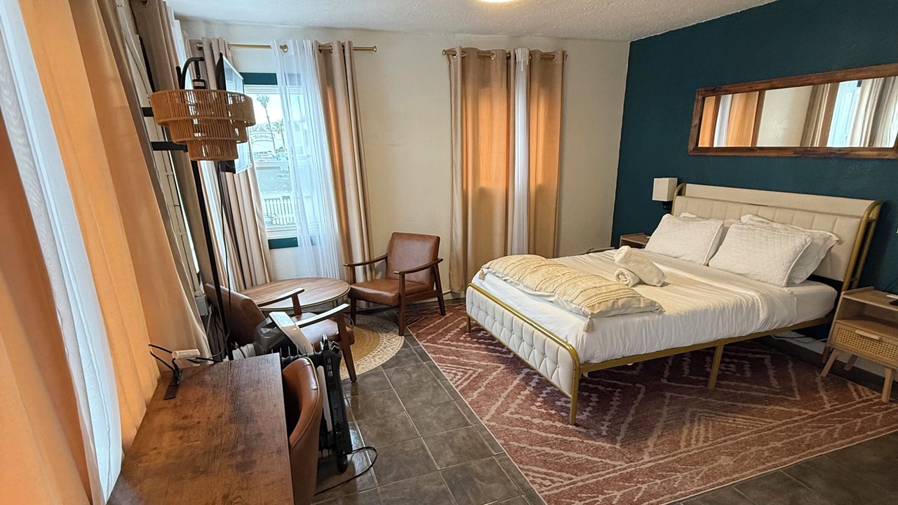 Photo of Bedroom in Pacific Beach