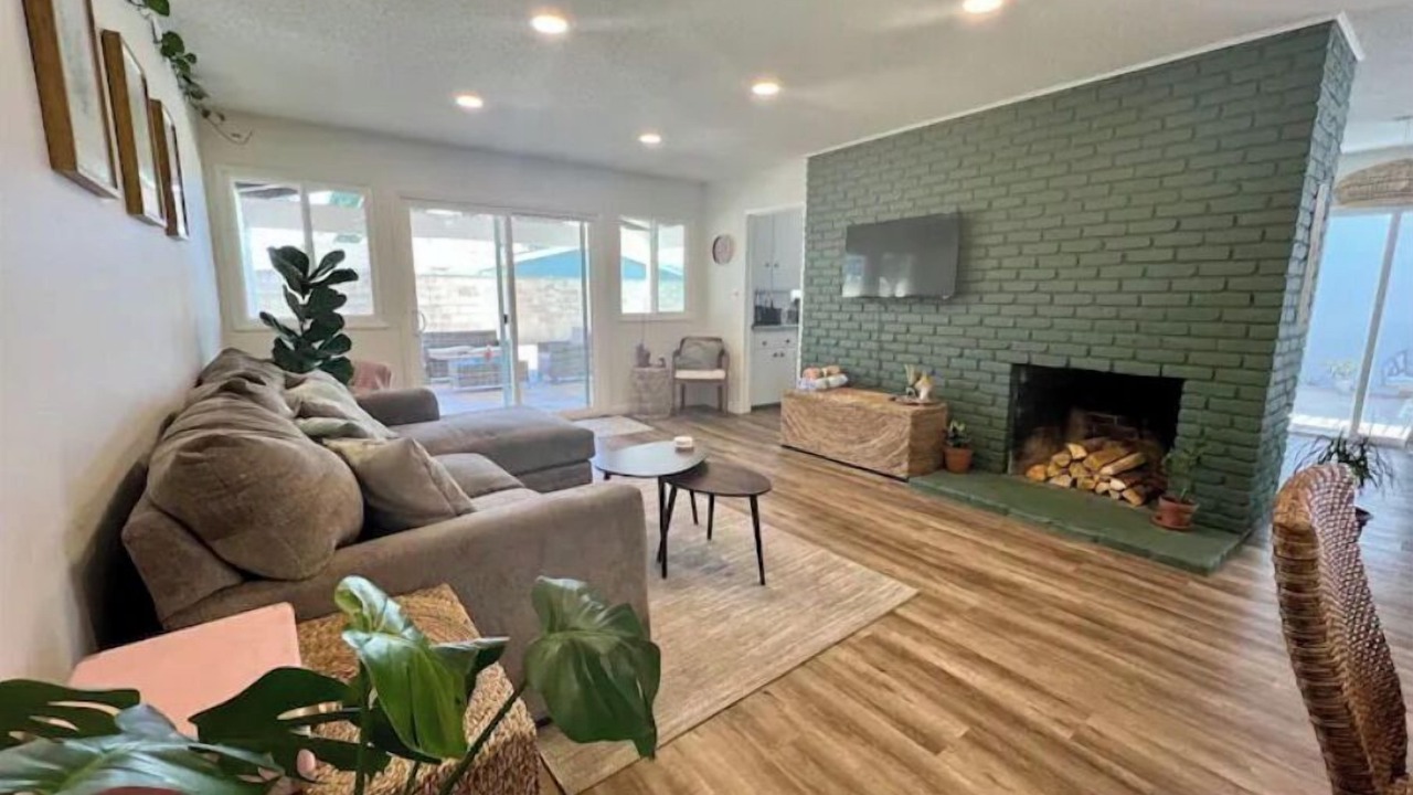 Photo of Livingroom in Serra Mesa