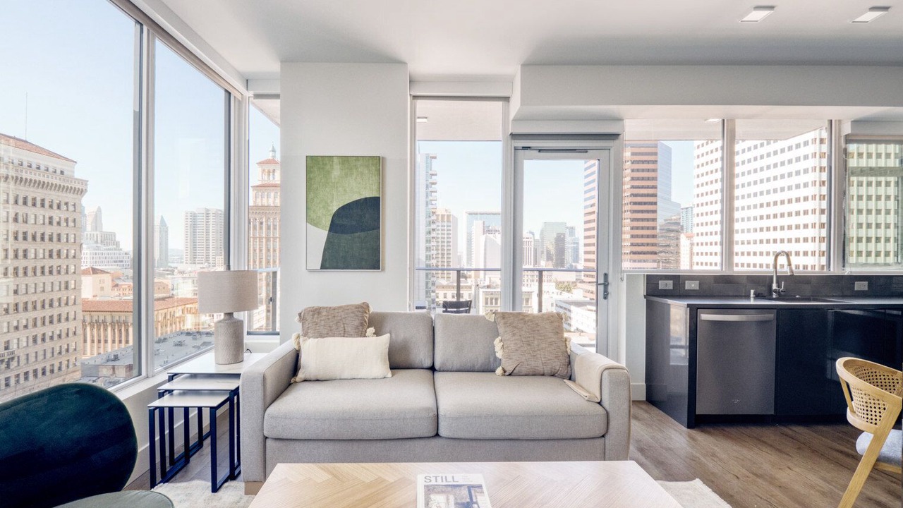 Photo of Livingroom in Civic Core