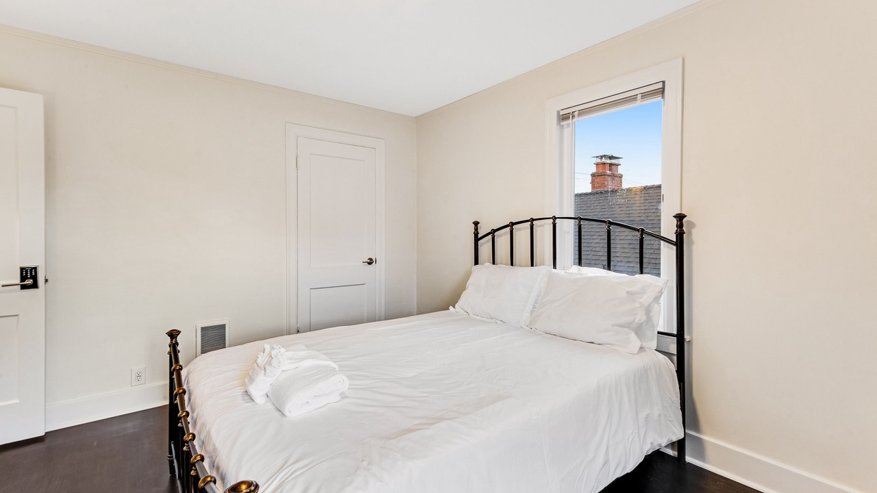 Photo of Bedroom in Wallingford
