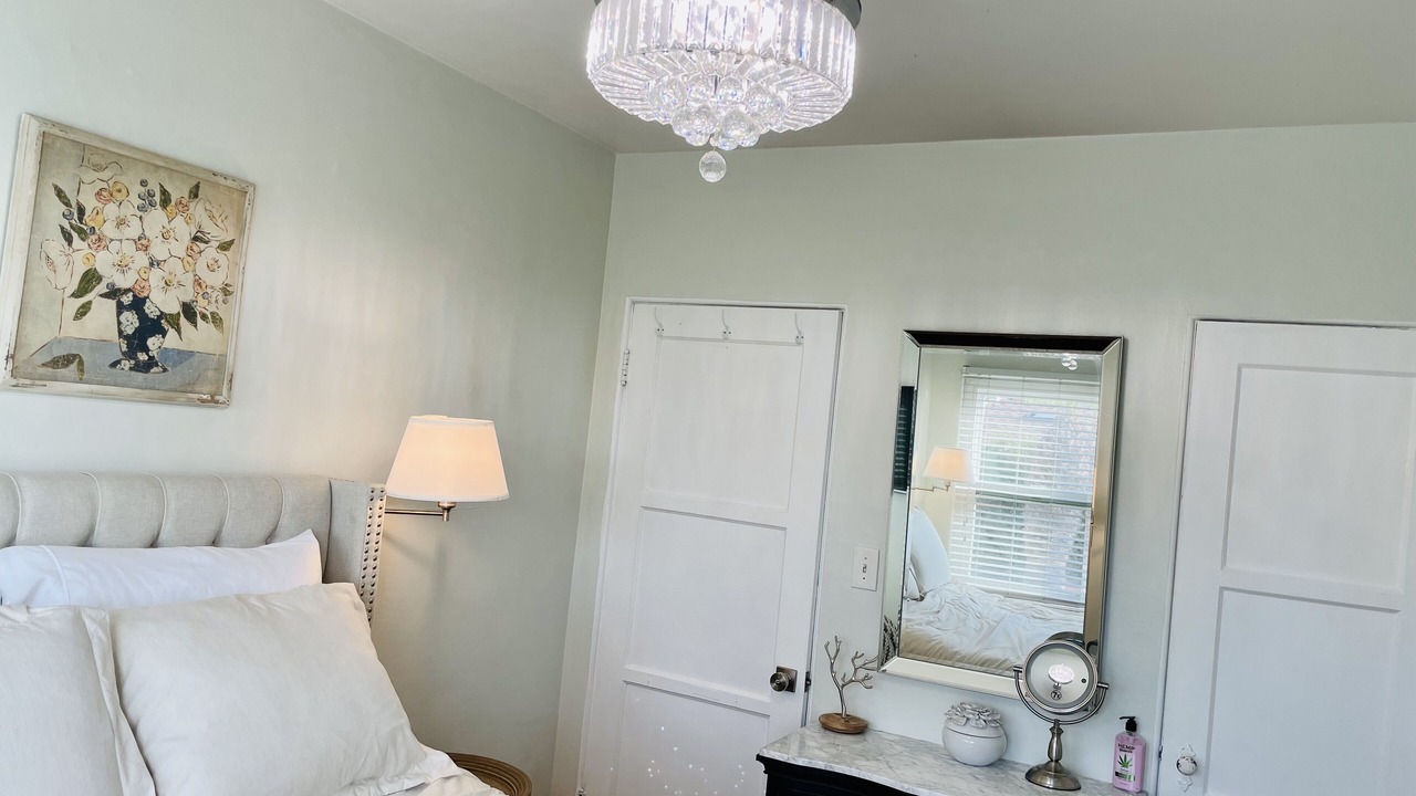 Photo of Bedroom in Mission Hills