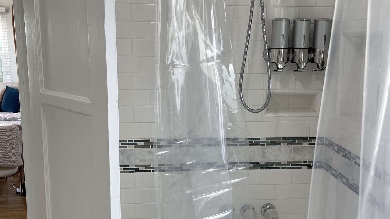 Photo of Bathroom in Mission Hills