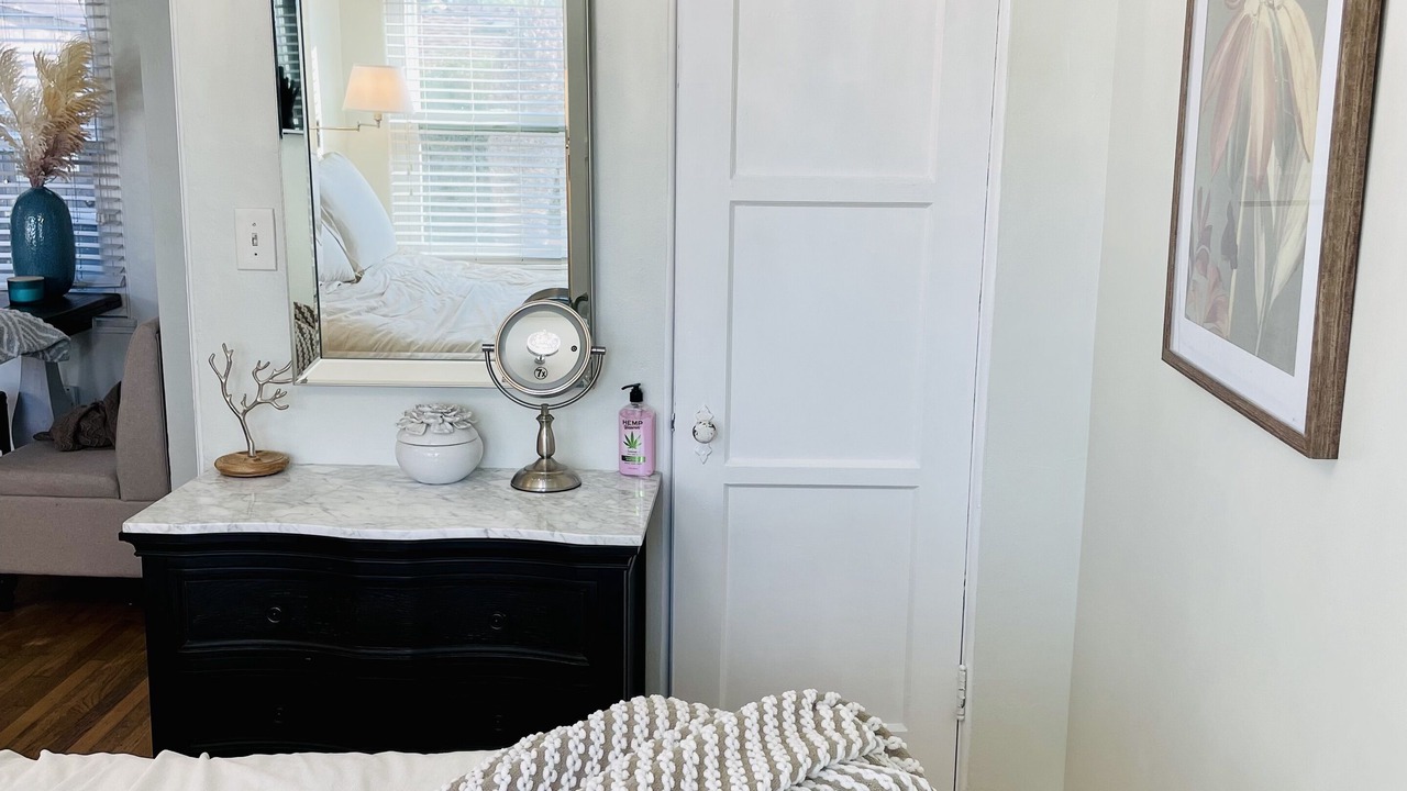 Photo of Bedroom in Mission Hills