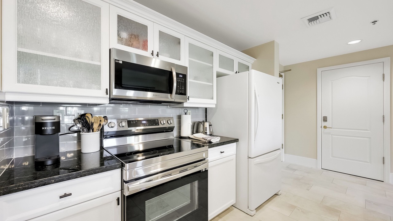 Photo of Kitchen in Lake Las Vegas