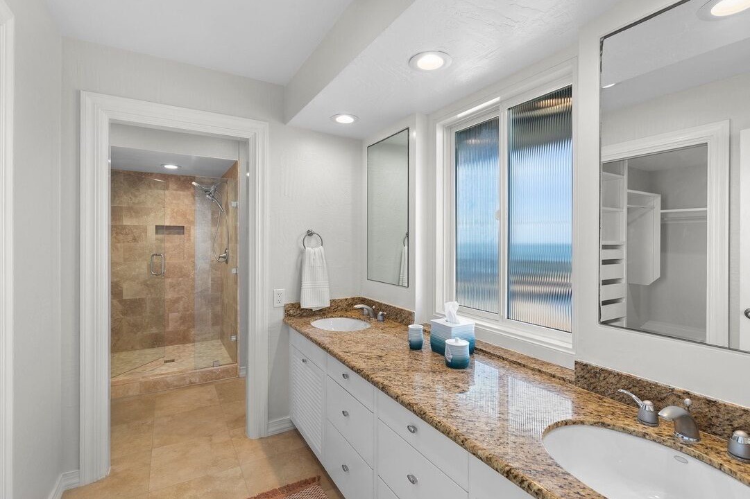 Photo of Bathroom in Lower Hermosa
