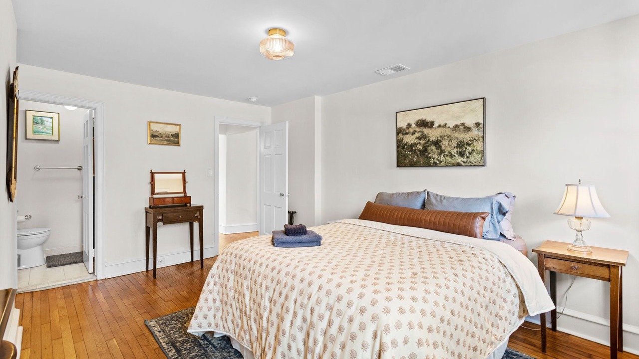 Photo of Bedroom in Northwest Philadelphia