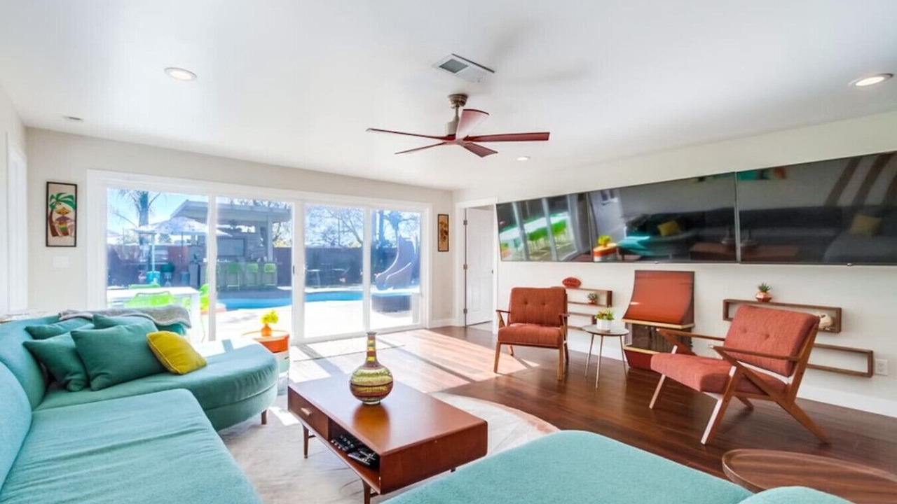 Photo of Livingroom in Serra Mesa