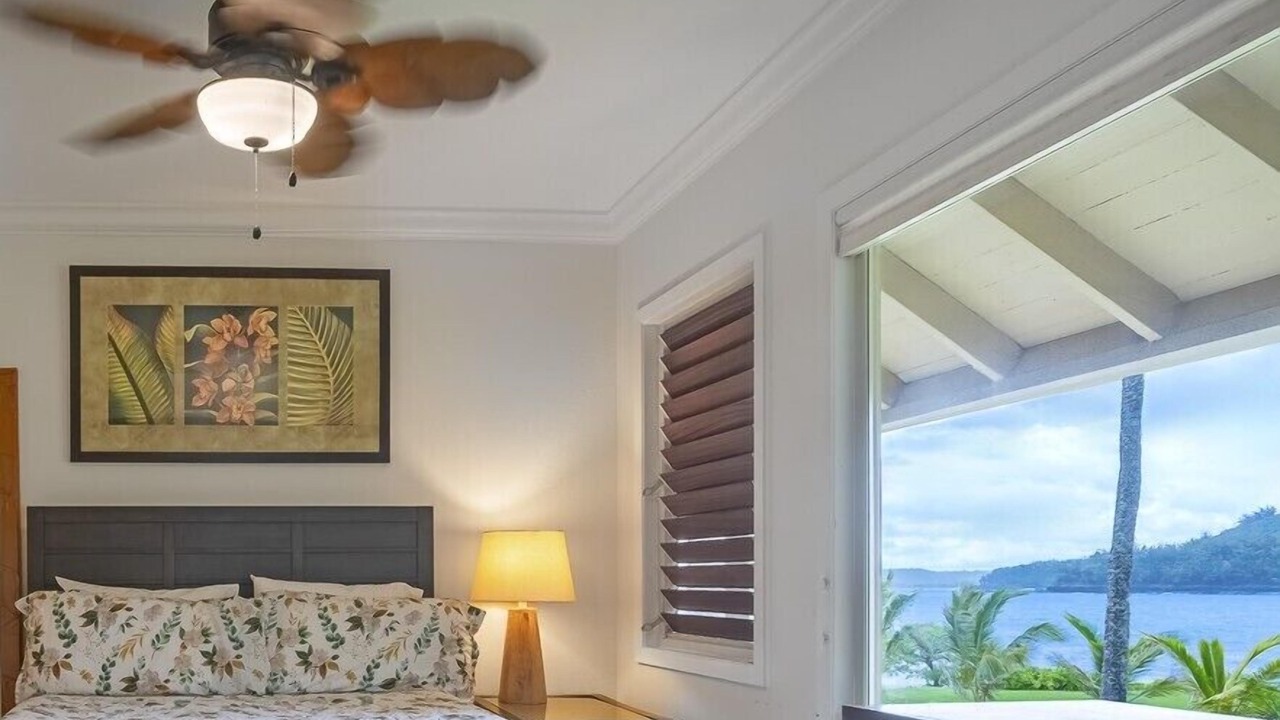 Photo of Bedroom in Wainiha