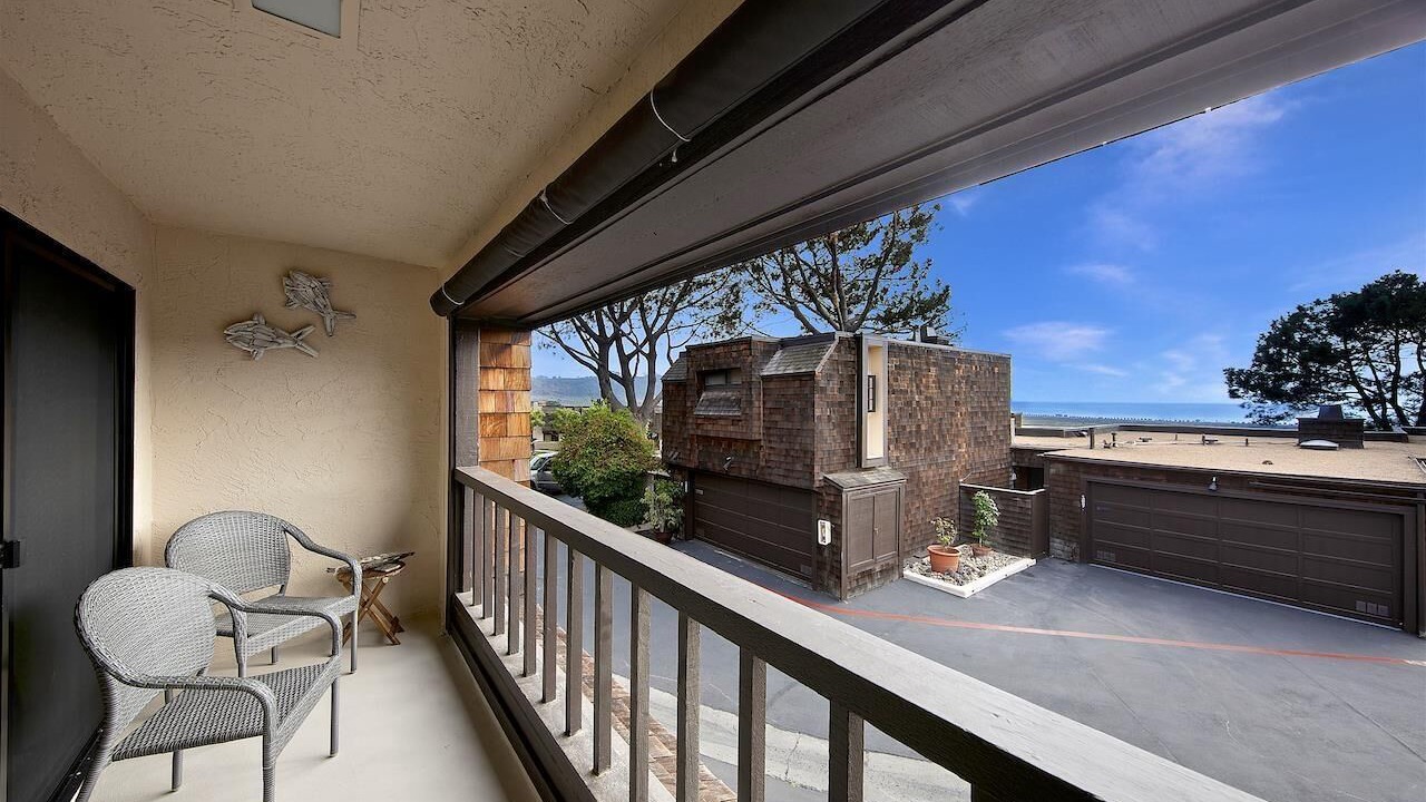 Photo of Patio Balcony in Del Mar Heights
