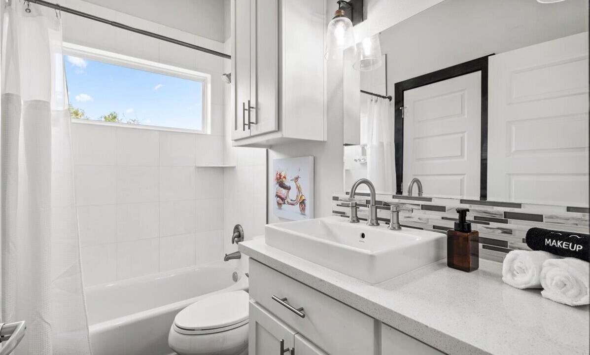 Photo of Bathroom in Spicewood