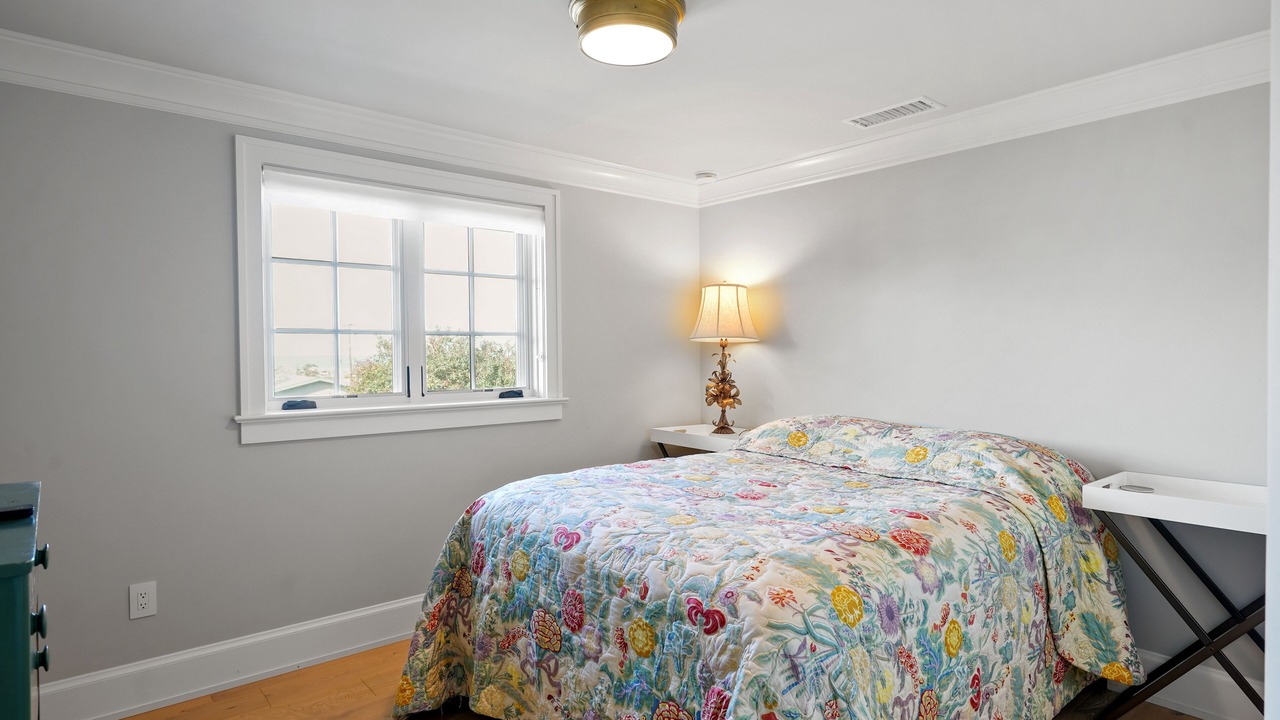 Photo of Bedroom in Village of La Jolla