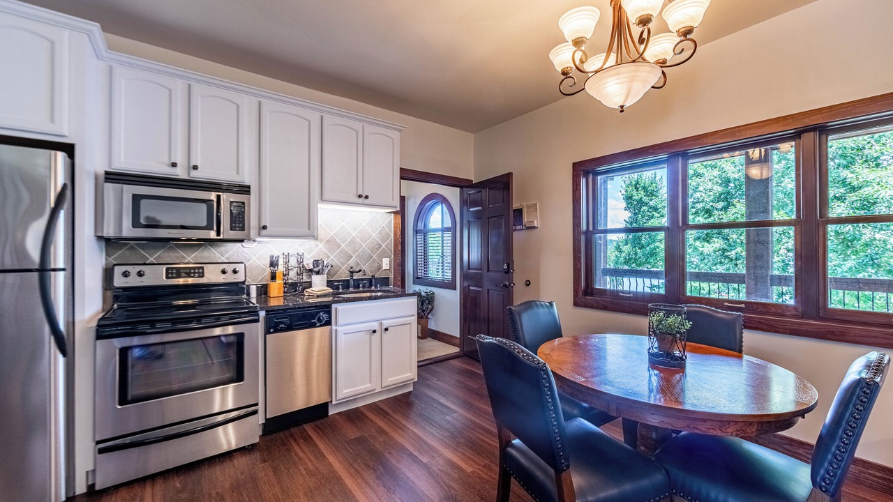 Photo of Kitchen in Eatonton