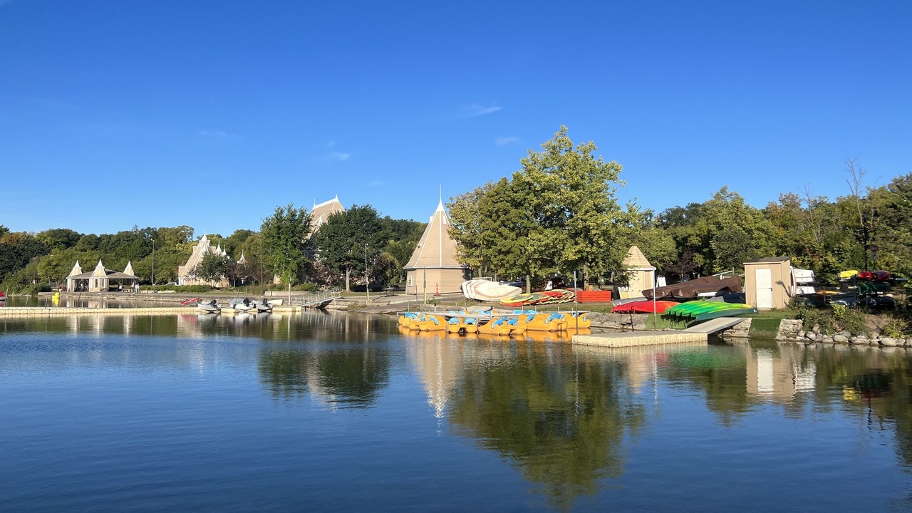 Photo of Outdoor in Linden Hills