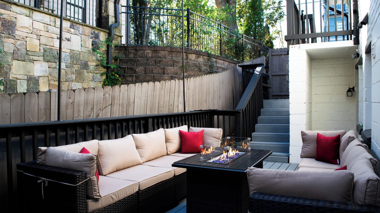 Photo of Patio Balcony in Garden Hills