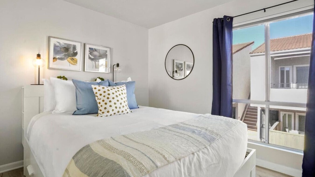 Photo of Bedroom in Serra Mesa