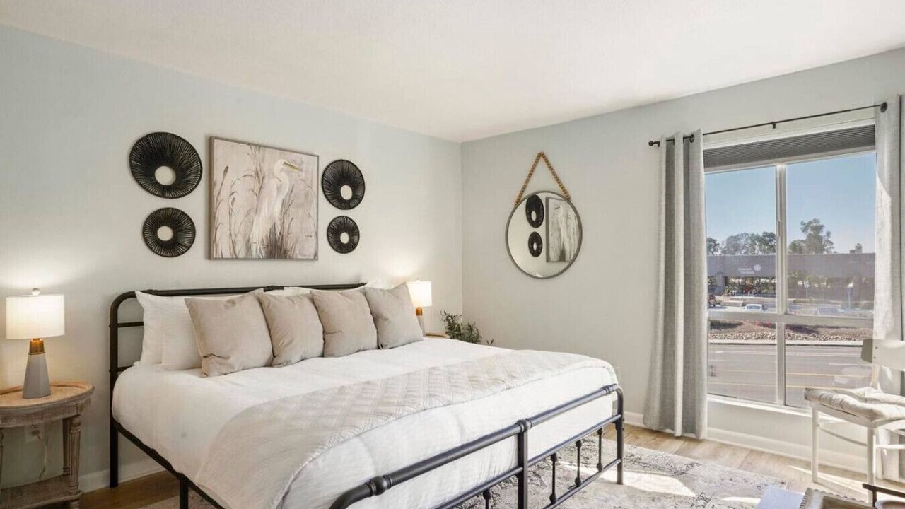 Photo of Bedroom in Serra Mesa