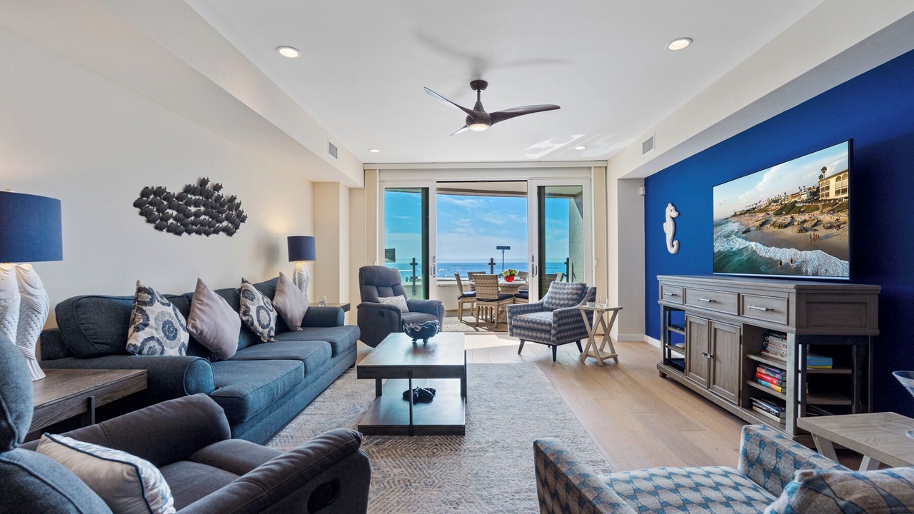 Photo of Livingroom in Beach Barber Tract