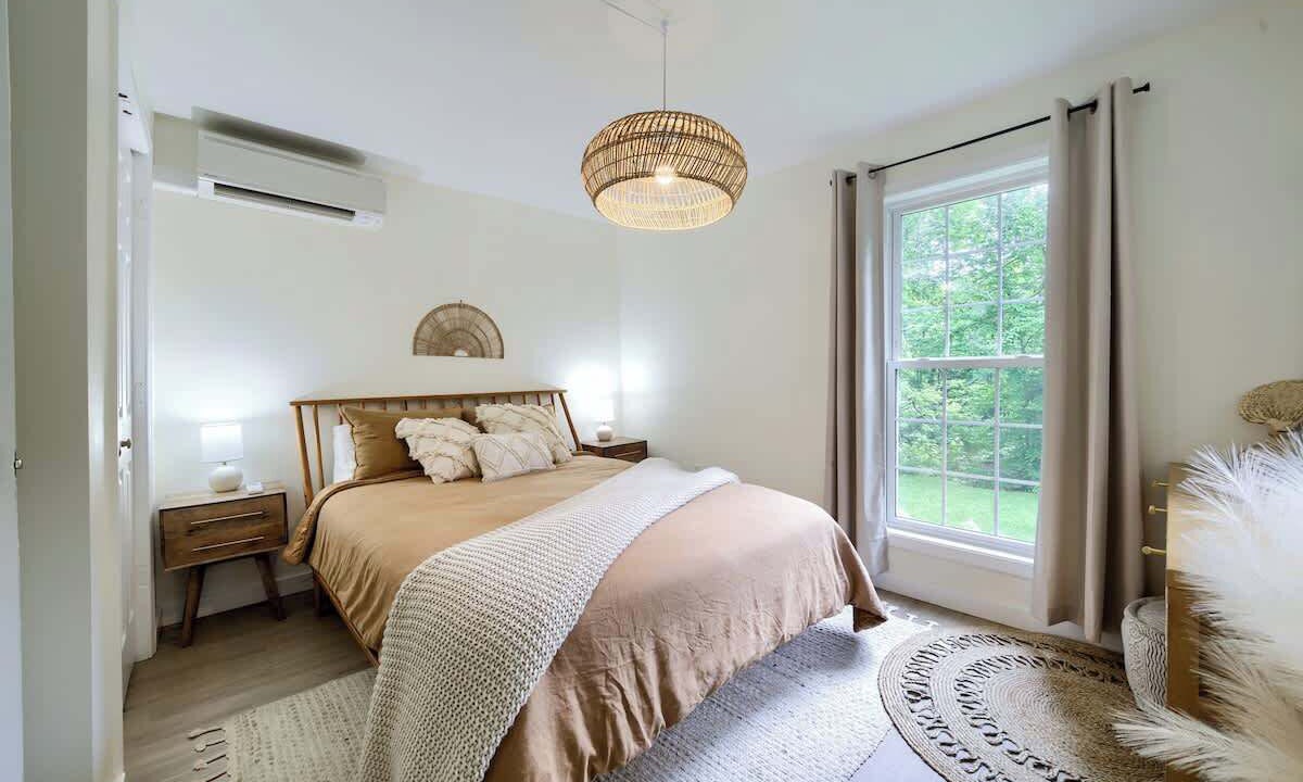 Photo of Bedroom in Talmage
