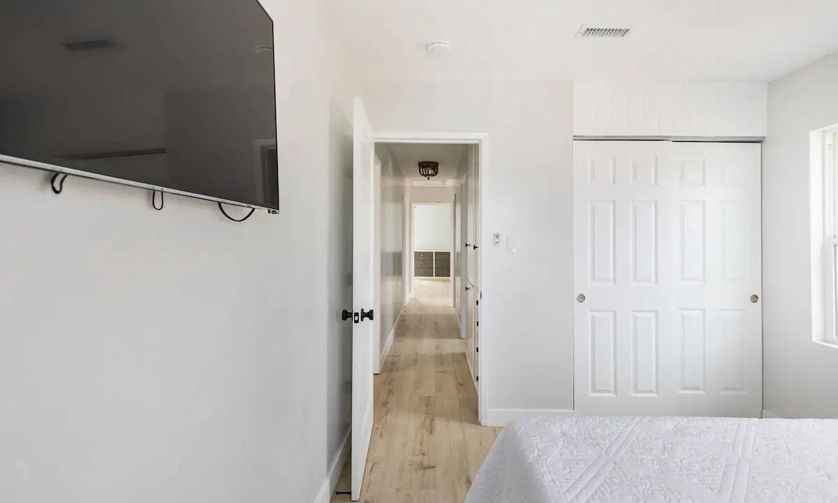 Photo of Bedroom in Crown Point