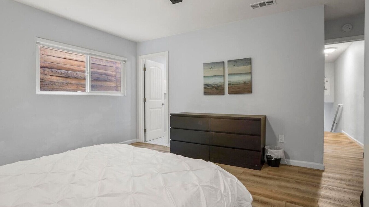 Photo of Bedroom in Mission Hills