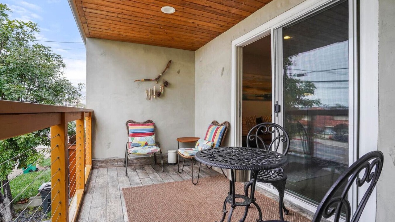 Photo of Outdoor in Mission Hills