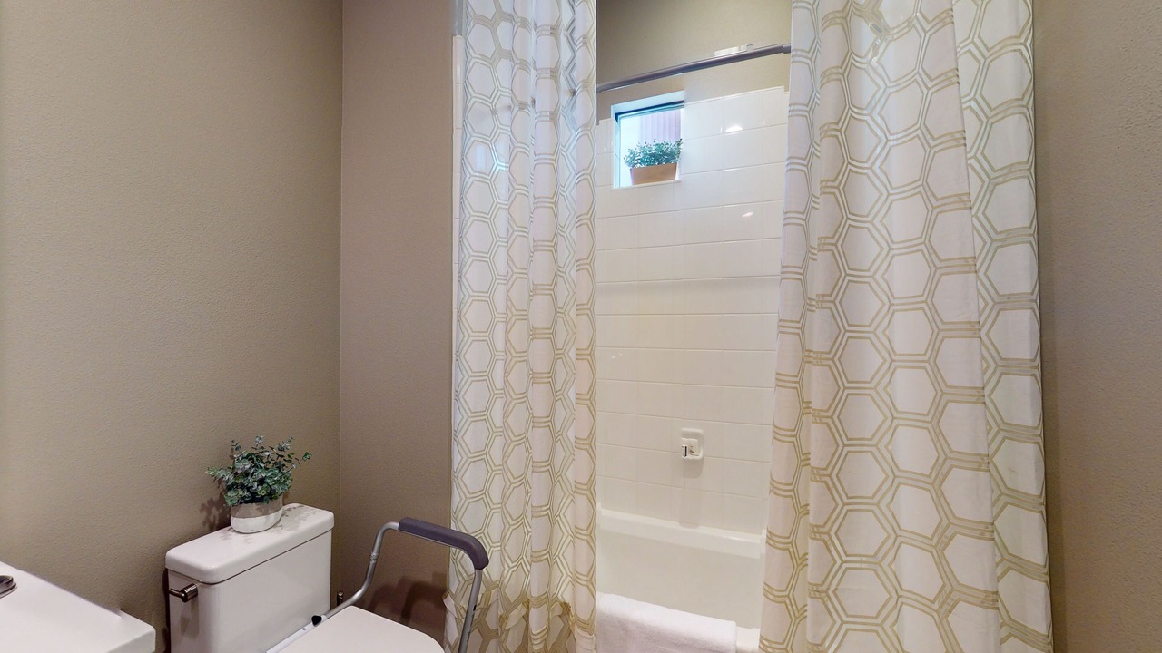 Photo of Bathroom in Serra Mesa