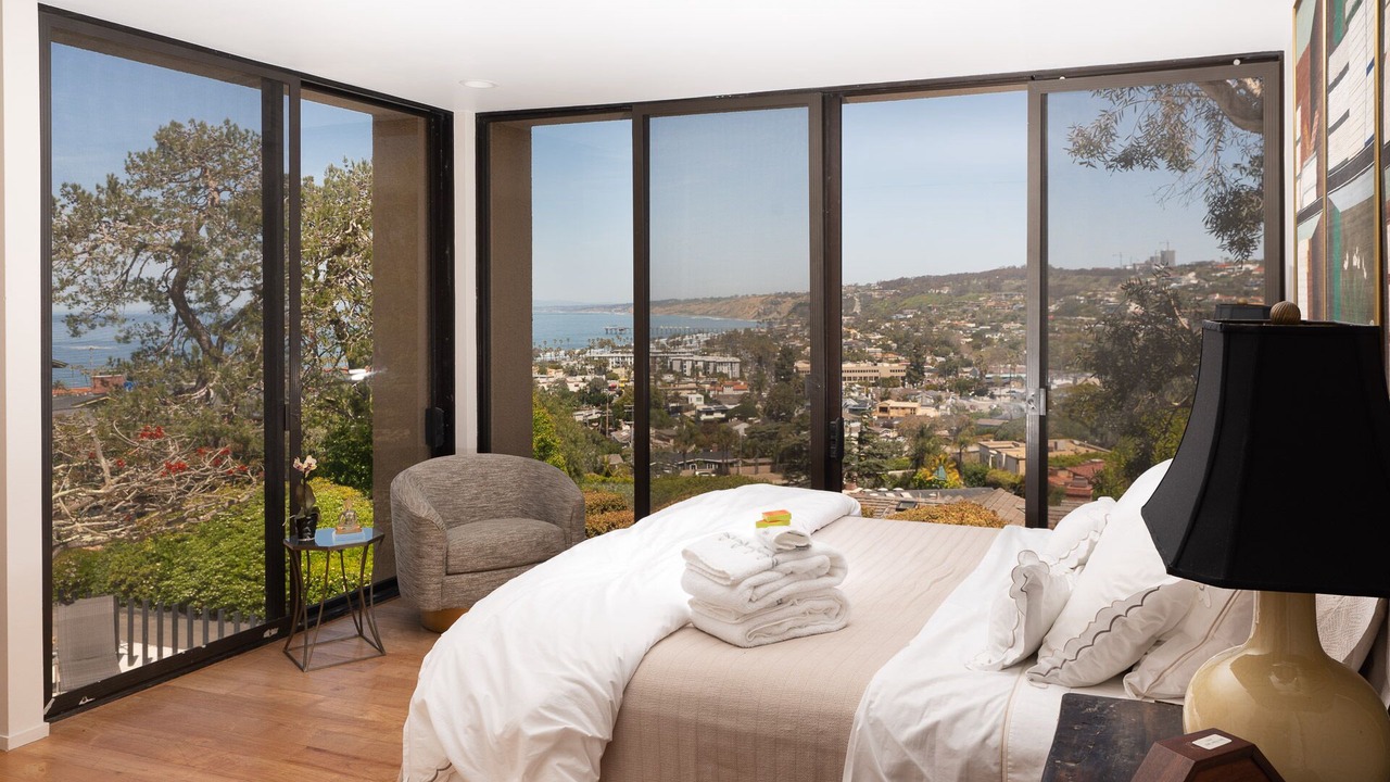 Photo of Bedroom in Hidden Valley