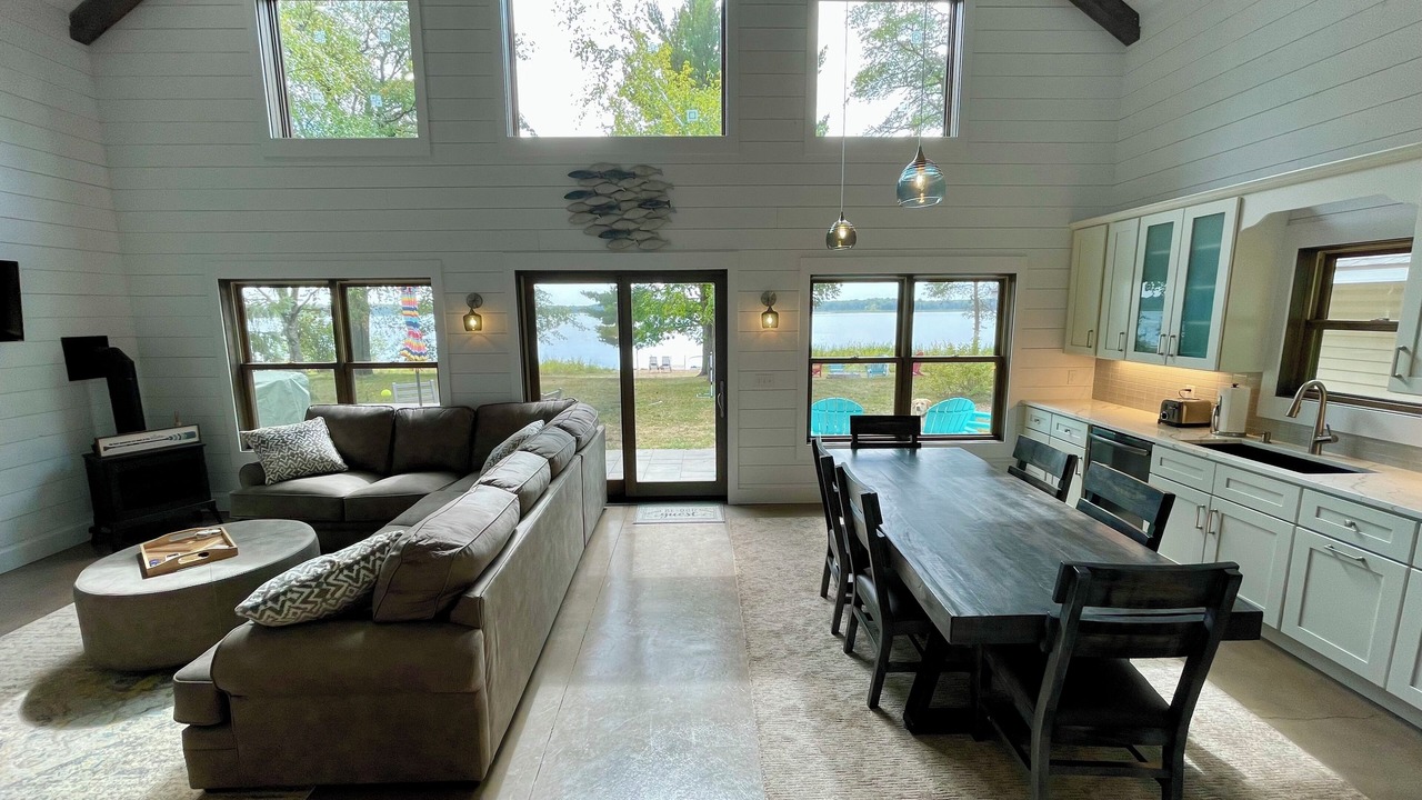 Photo of Livingroom in Brainerd